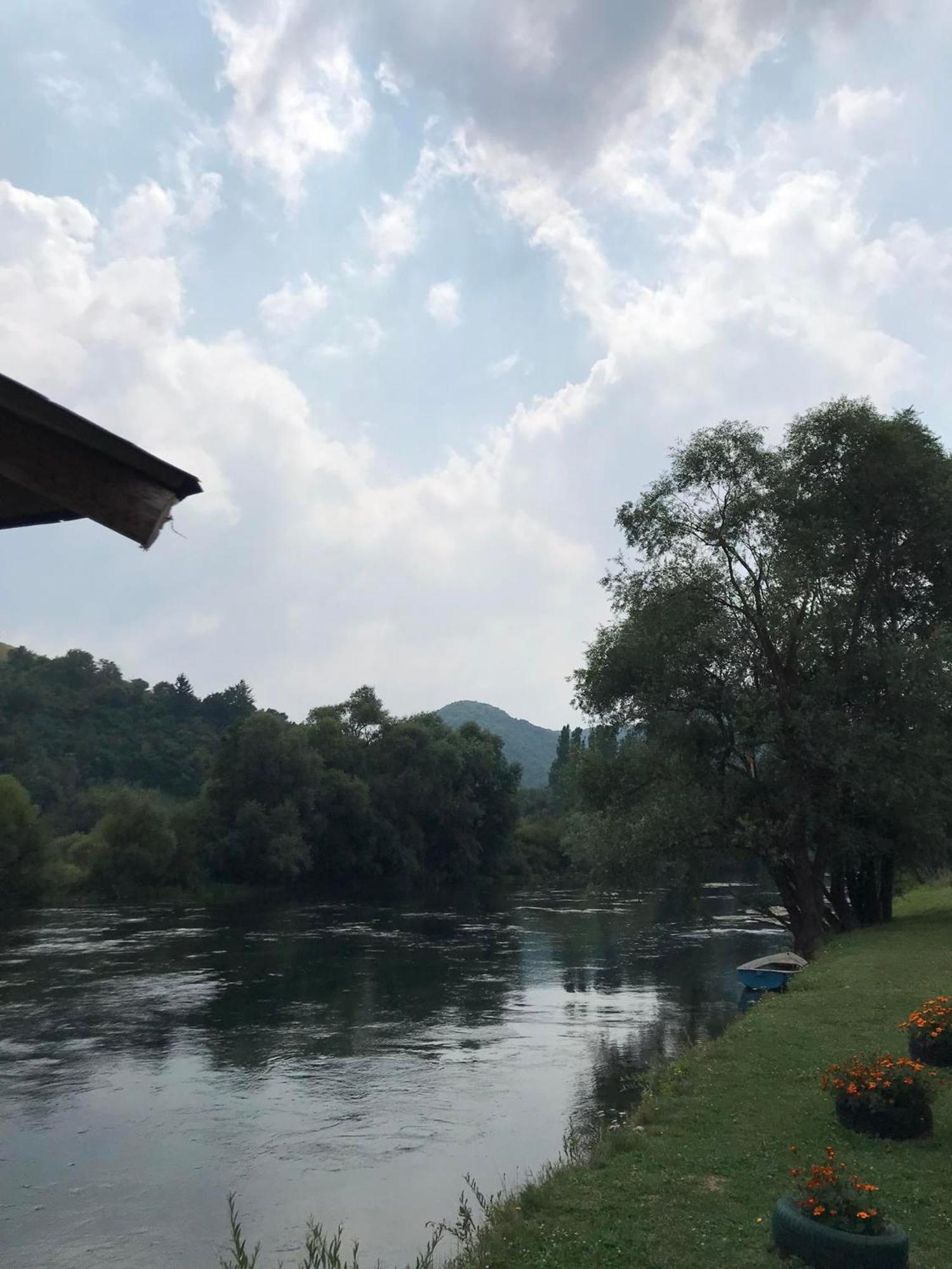 Vikendica Na Plivi Villa Sipovo Kültér fotó
